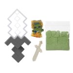 Jucarii, Copii si Bebe - Jucarii si jocuri - Jucarii & jocuri educative - Jucarii interactive - Minecraft mini mode set explorare miniera gri si alb - Infinity.ro