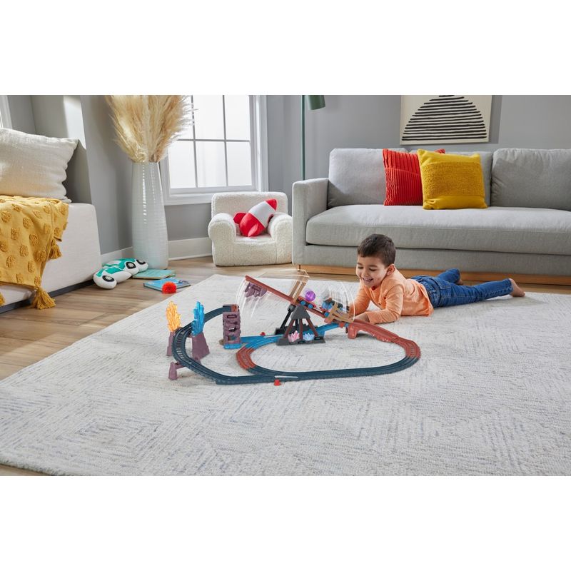 Jucarii, Copii si Bebe - Jucarii si jocuri - Vehicule si jucarii cu telecomanda - Trenulete de jucarie - Thomas set de joaca crystal caves adventure cu locomotiva motorizata thomas - Infinity.ro