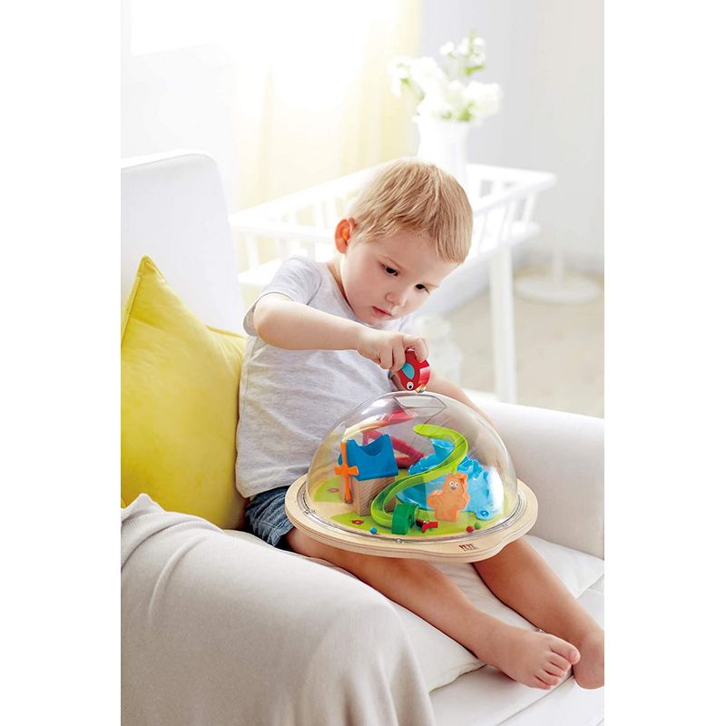 Jucarii, Copii si Bebe - Jucarii si jocuri - Jucarii & jocuri educative - Jucarii interactive - Hape labirint magnetic cu bile colorate - Infinity.ro