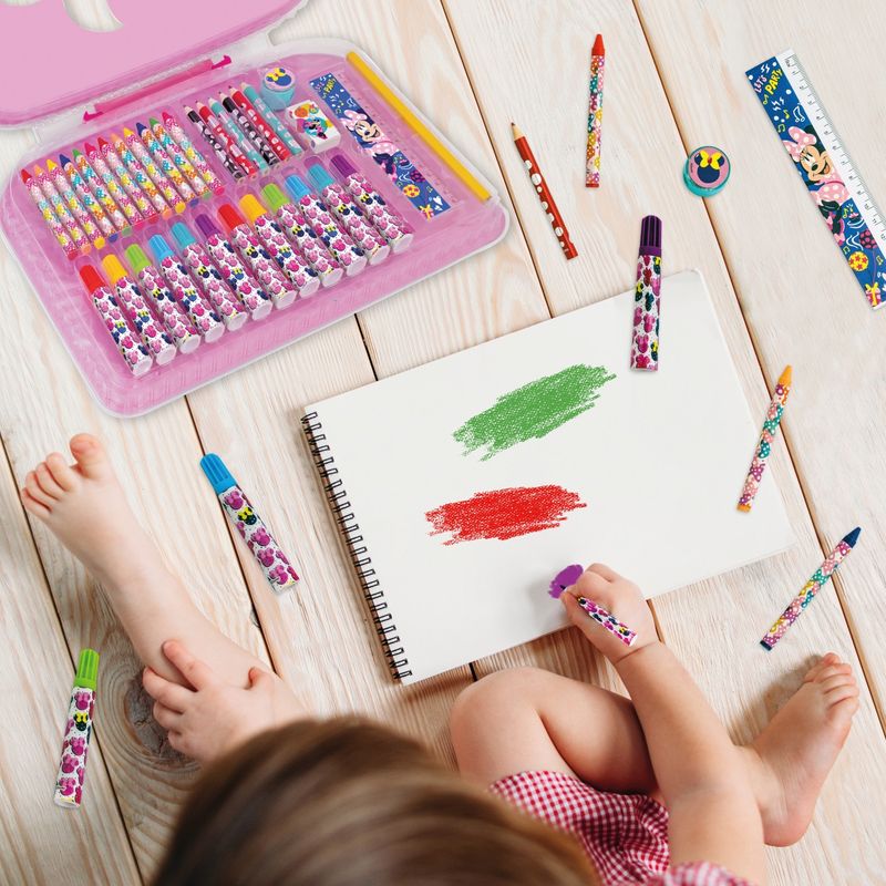 Jucarii, Copii si Bebe - Jucarii si jocuri - Jucarii & jocuri educative - Seturi pictura si desen - Gentuta pentru desen art case minnie - Infinity.ro