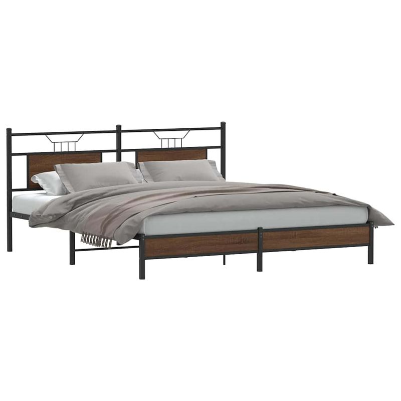 Casa si Gradina - Mobilier - Paturi si accesorii - Paturi - Cadru pat fara saltea Stejar maro 183x213 cm Lemn prelucrat, model cu tăblie de cap și tăblie de picioare joasă - Infinity.ro