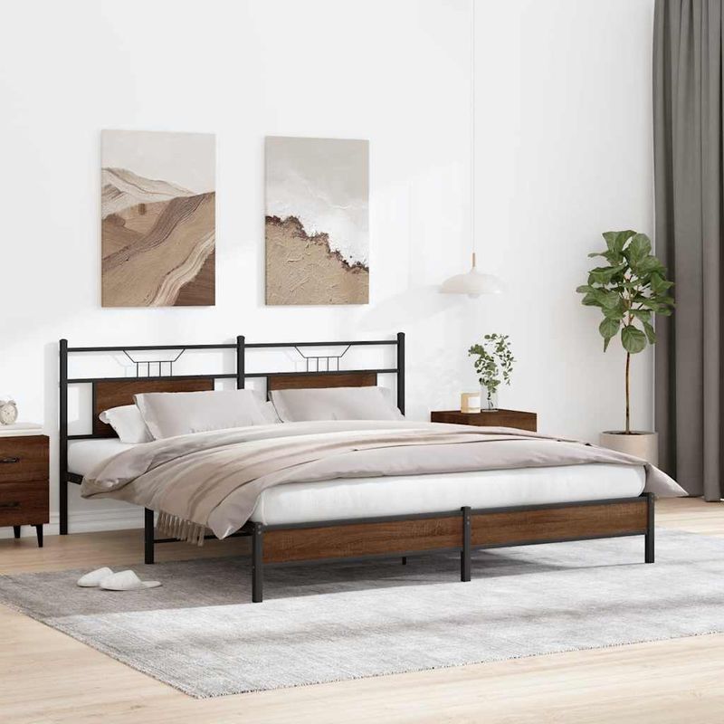 Casa si Gradina - Mobilier - Paturi si accesorii - Paturi - Cadru pat fara saltea Stejar maro 183x213 cm Lemn prelucrat, model cu tăblie de cap și tăblie de picioare joasă - Infinity.ro