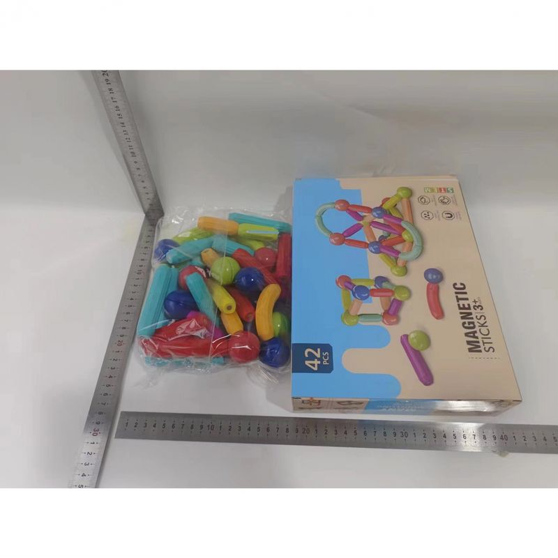 Jucarii, Copii si Bebe - Jucarii si jocuri - Seturi de constructie si cuburi - Seturi de constructie - Set 42 piese magnetice de constructie, Flippy, Forme geometrice, Multicolor - Infinity.ro