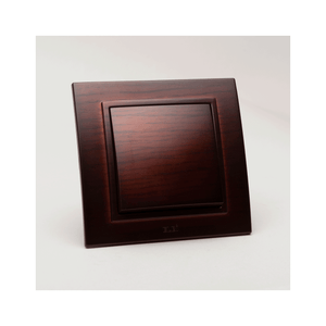 Zena Mahon Intrerupator ST