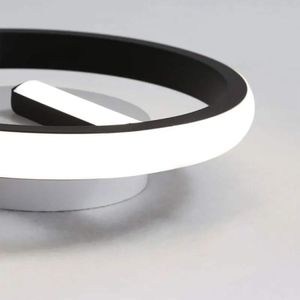 Casa si Gradina - Corpuri si surse de iluminat - Lustre si pendule - Infinity.ro