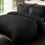 Casa si Gradina - Textile si covoare - Lenjerii de pat - Fete de perna - Set 2 fete de perna Kotonia Home Deco - Damasc Saten - 100% bumbac, 40x40 cm, dimensiune dungi 1 cm, Negru - Infinity.ro