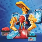 Jucarii, Copii si Bebe - Jucarii si jocuri - Jucarii & jocuri educative - Pasta, lut si nisip modelabil - Joc de Plastilina Play-Doh Iron Man Armor Factory Galben - Infinity.ro