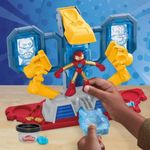 Jucarii, Copii si Bebe - Jucarii si jocuri - Jucarii & jocuri educative - Pasta, lut si nisip modelabil - Joc de Plastilina Play-Doh Iron Man Armor Factory Galben - Infinity.ro