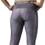 Sport si Outdoor - Echipament Sportiv - Imbracaminte sport - Pantaloni sport - Pantaloni Reebok Workout Ready Printed Capri 3/4 pentru femei, XS - Infinity.ro