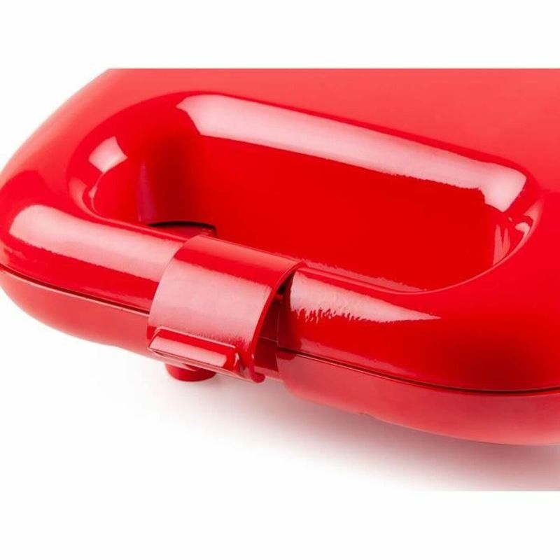 Electronice si Electrocasnice - Electrocasnice bucatarie - Preparare paine - Sandwich-maker - Aparat de sandwich 5 in 1 DO9242W cu placi interschimbabile, pentru pregatire sandwich, waffe, gogosi 750 W - Infinity.ro