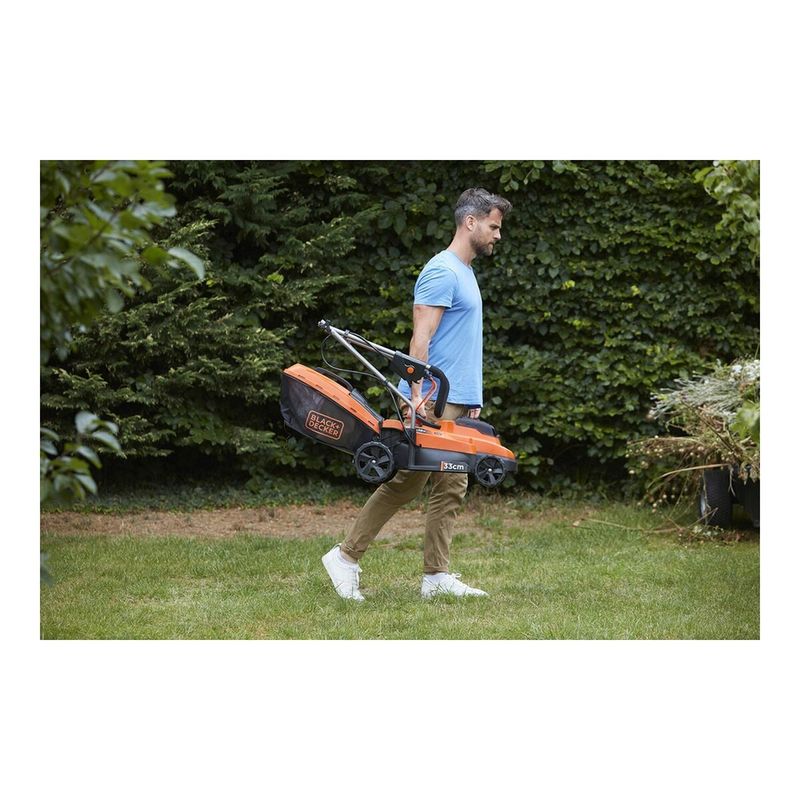 Casa si Gradina - Gradinarit si plante - Utilaje gradina - Masini de tuns iarba - Masina de tuns iarba Black & Decker BCMW3318L2-QW 18 V - Infinity.ro