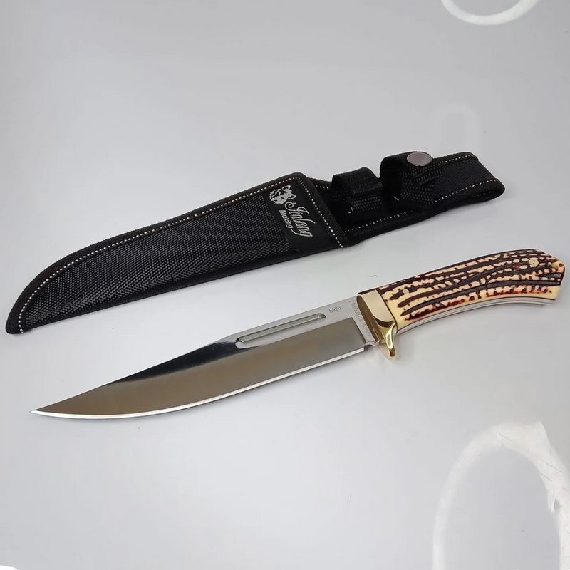 Sport si Outdoor - Camping - Cutite, bricege si accesorii - Cutite si bricege - Cutit militar de vanatoare Finka Foxter, 30 cm, otel, si lemn, husa lama - Infinity.ro