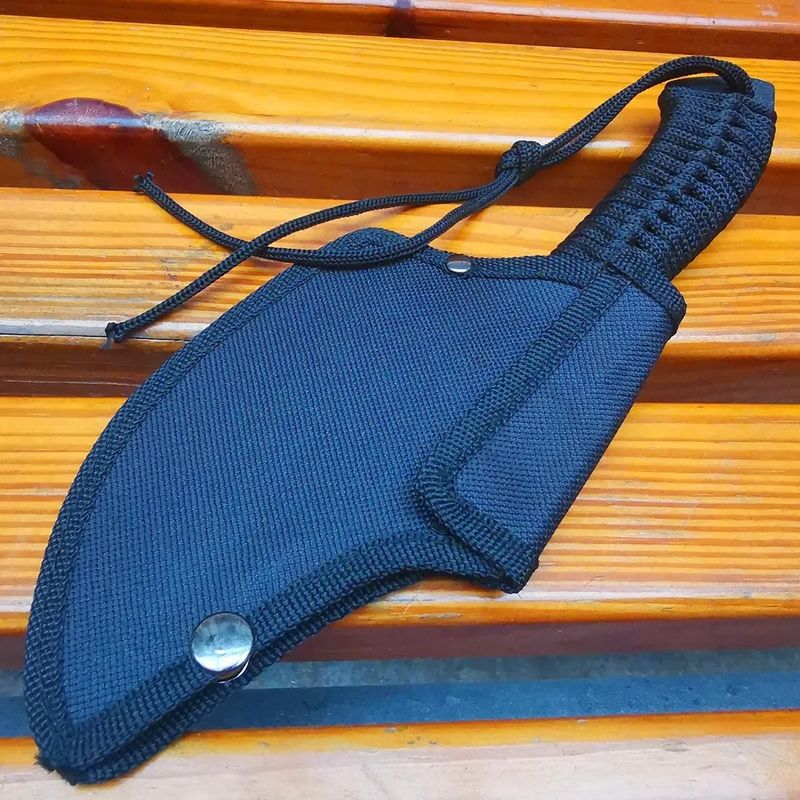 Sport si Outdoor - Camping - Accesorii camping si drumetii - Topor camping si drumetii Foxter, 27 cm, husa lama inclusa, negru - Infinity.ro