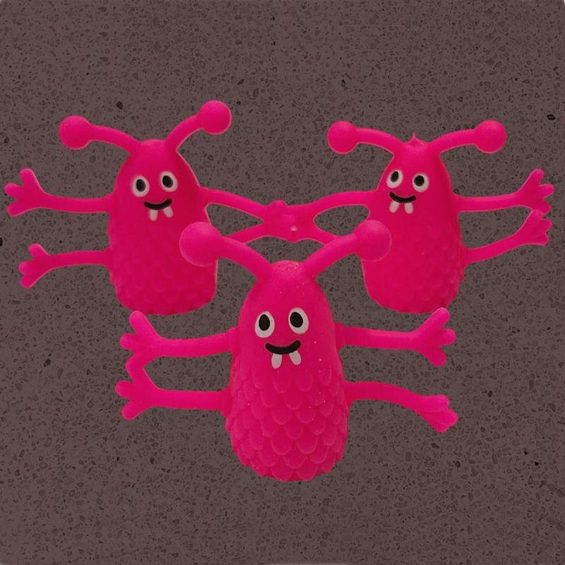 Jucarii, Copii si Bebe - Jucarii si jocuri - Jucarii & jocuri educative - Jucarii interactive - Set 2 marionete degete Monster, roz, 5 cm, Vivo MONSTER-PINK1 - Infinity.ro