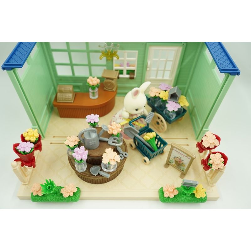 Jucarii, Copii si Bebe - Jucarii si jocuri - Papusi si accesorii - Casute de papusi si mobilier - Casa de papusi, magazin cu flori, cu mobilier si figurine - Infinity.ro