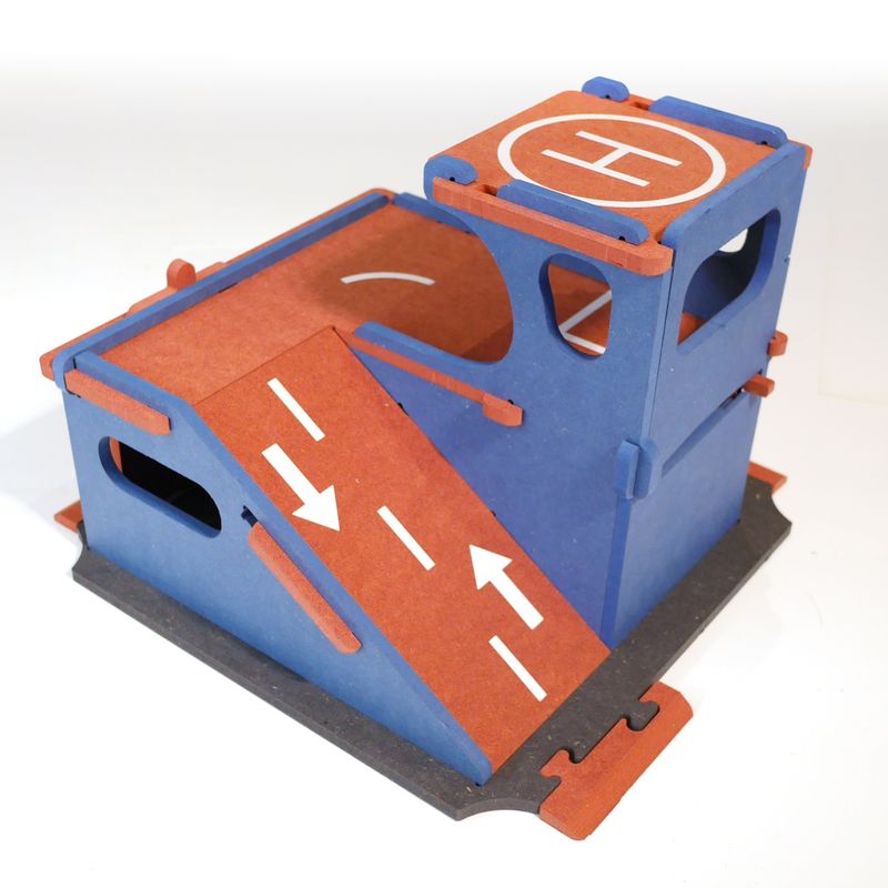 Jucarii, Copii si Bebe - Jucarii si jocuri - Seturi de constructie si cuburi - Seturi de constructie - Set de constructie Garaj modular cu pista si 2 masini de curse, Croc toys - Infinity.ro