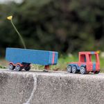 Jucarii, Copii si Bebe - Jucarii si jocuri - Seturi de constructie si cuburi - Seturi de constructie - Set de constructie vehicul Tir transport marfa Remy, Croc toys - Infinity.ro