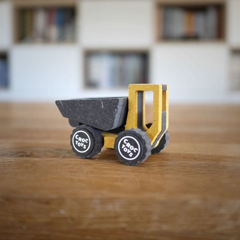 Jucarii, Copii si Bebe - Jucarii si jocuri - Seturi de constructie si cuburi - Seturi de constructie - Set de constructie vehicul de santier Basculanta Marco, Croc toys - Infinity.ro