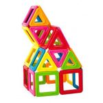 Jucarii, Copii si Bebe - Jucarii si jocuri - Seturi de constructie si cuburi - Seturi de constructie - Set magnetic de construit- Set de baza Magformers, 30 piese - Infinity.ro