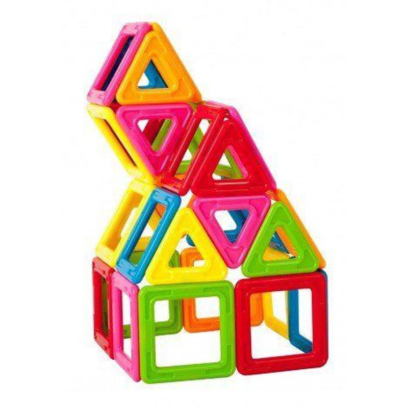 Jucarii, Copii si Bebe - Jucarii si jocuri - Seturi de constructie si cuburi - Seturi de constructie - Set magnetic de construit- Set de baza Magformers, 30 piese - Infinity.ro