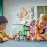 Jucarii, Copii si Bebe - Jucarii si jocuri - Seturi de constructie si cuburi - Seturi de constructie - Lego friends apartamente si magazine in orasul heartlake 42670 - Infinity.ro