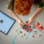 Jucarii, Copii si Bebe - Jucarii si jocuri - Seturi de constructie si cuburi - Seturi de constructie - Lego super mario mario kart standard kart 72032 - Infinity.ro