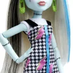 Jucarii, Copii si Bebe - Jucarii si jocuri - Papusi si accesorii - Papusi - Monster high papusa frankie stein - Infinity.ro