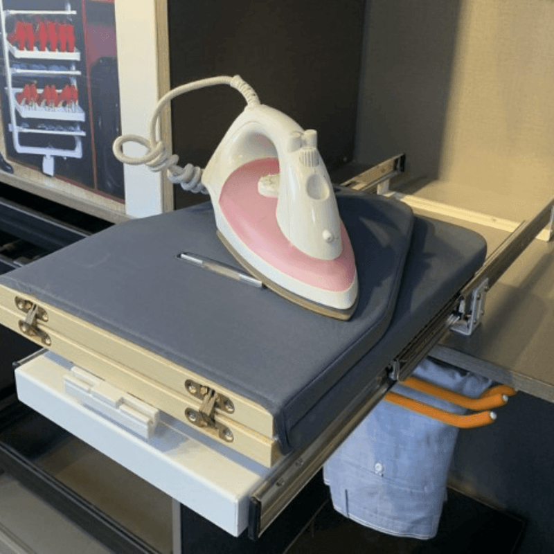 Market - Spalare si intretinere rufe - Mese de calcat - Masa de calcat, Adsinio, Incorporabila cu amortizare, Dimensiuni Inchisa-450mm/300mm/160mm, Deschisa- 800mm/300mm,,Gri - Infinity.ro