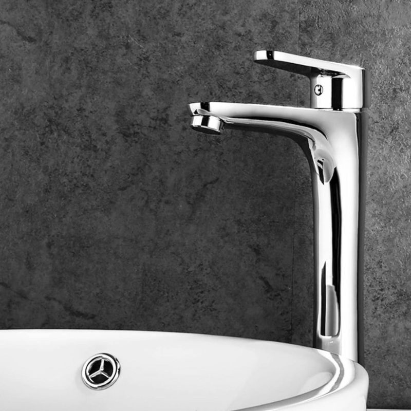 Casa si Gradina - Sanitare - Lavoar baie si accesorii - Baterii sanitare - Baterie Lavoar, Adsinio, Inalta, Corp de Cupru, Pentru lavoar de blat, Apa calda si rece, Greutate 1100g, Inaltime 28cm - Infinity.ro