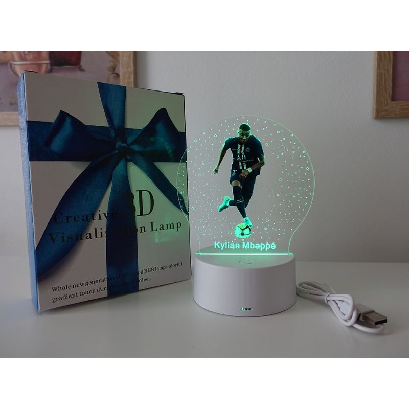 Casa si Gradina - Corpuri si surse de iluminat - Veioze si lampi - Lampi de veghe copii - Lampa de veghe LED, Kylian Mbappe, 7 culori, alimentare USB sau 3 baterii AA - Infinity.ro