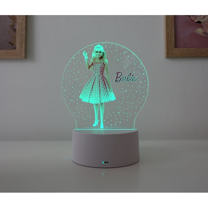 Casa si Gradina - Corpuri si surse de iluminat - Veioze si lampi - Lampi de veghe copii - Lampa de veghe LED, Barbie 7 culori, alimentare USB sau 3 baterii AA - Infinity.ro