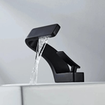 Casa si Gradina - Sanitare - Lavoar baie si accesorii - Baterii sanitare - Baterie chiuveta baie, Adsinio, Corp de cupru, Iesire in cascada, pipa scurta fixa, monocomanda, Negru Mat - Infinity.ro