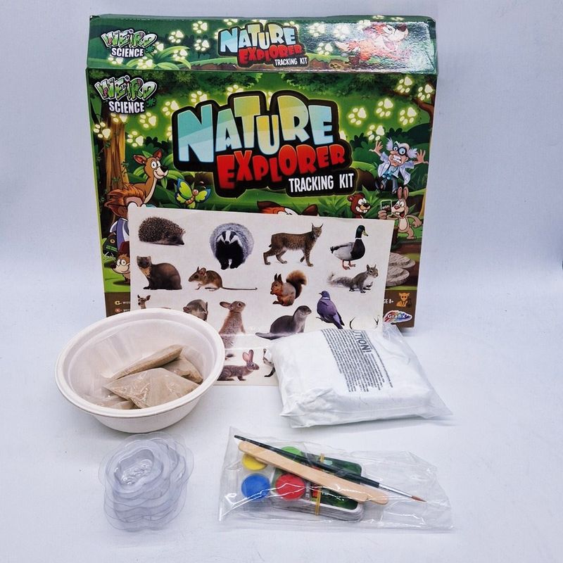 Jucarii, Copii si Bebe - Jucarii si jocuri - Jucarii & jocuri educative - Jucarii interactive - Jucărie interactivă, Grafix, Nature Explorer, set cu amprente de animale, 40 de cărți de joc, multicolor R03-0571 - Infinity.ro