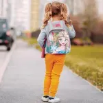 Jucarii, Copii si Bebe - Jucarii si jocuri - Jucarii & jocuri educative - Seturi pictura si desen - Set de desen in rucsac frozen - Infinity.ro