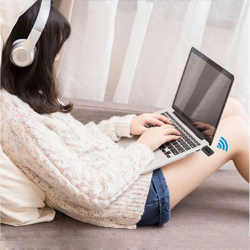 Auto si Moto - Electronice auto - Multimedia auto - Transmitator receptor audio 4 in 1 Techstar® M135, Bluetooth 5.0, Port USB, AUX 3.5 mm, Compatibil Home TV sau Auto - Infinity.ro