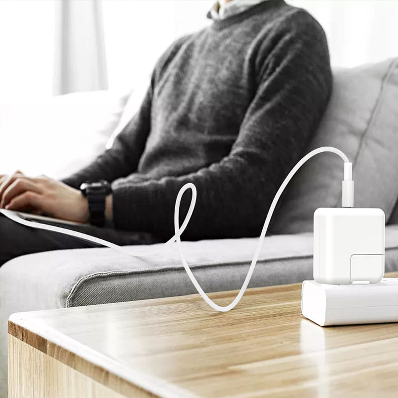 Laptop, Telefoane si Tablete - Telefoane mobile si accesorii - Accesorii Telefoane - Cabluri si adaptoare telefoane - Cablu Date si Incarcare Laptop, Tablet, Smartphone, Putere 100 W, USB Type-C la USB Type-C, Lung 2 m, 5 A, Borofone - Infinity.ro