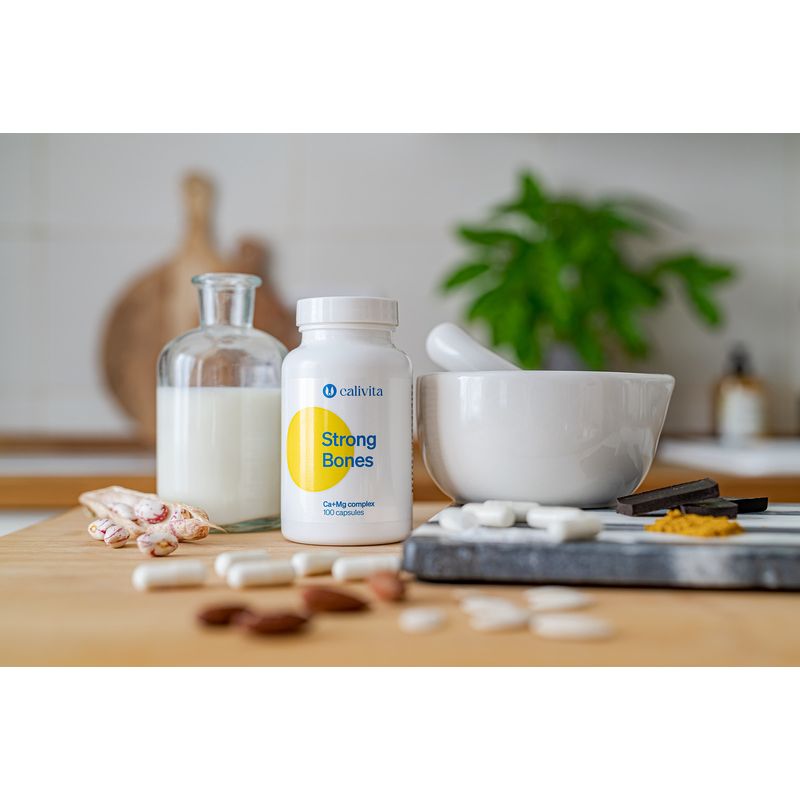 Ingrijire personala si Cosmetice - Sanatate si wellness - Suplimente alimentare - Alte suplimente alimentare - Supliment cu Magneziu si Calciu pentru Rezistenta Oaselor, Strong Bones (100 capsule) - Calivita - Infinity.ro