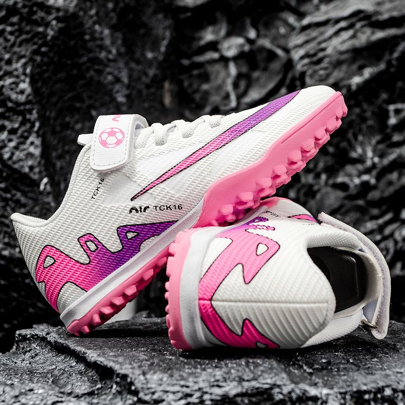 Sport si Outdoor - Echipament Sportiv - Incaltaminte sport - Pantofi sport - Ghete de fotbal pentru copii MBrands, 8.5 pentru teren sintetic, culoare alb 33 - Infinity.ro
