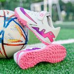 Sport si Outdoor - Echipament Sportiv - Incaltaminte sport - Pantofi sport - Ghete de fotbal pentru copii MBrands, 8.5 pentru teren sintetic, culoare alb 33 - Infinity.ro