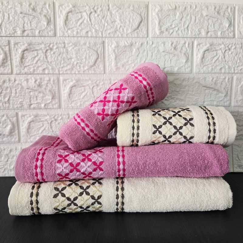 Casa si Gradina - Textile si covoare - Textile baie - Prosoape - Set 4 prosoape Kotonia Home - Family Carry, 100% Bumbac, dimensiune 50x90 cm si 70x140 cm, Multicolor - Infinity.ro