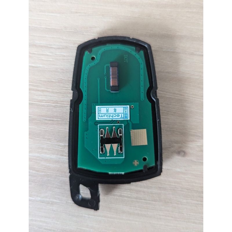 Auto si Moto - Electronice auto - Accesorii electronice auto - Cheie auto completa Techstar® pentru BMW Seria 1/3/5/X (2004-2014) - fara functie keyless entry - Infinity.ro