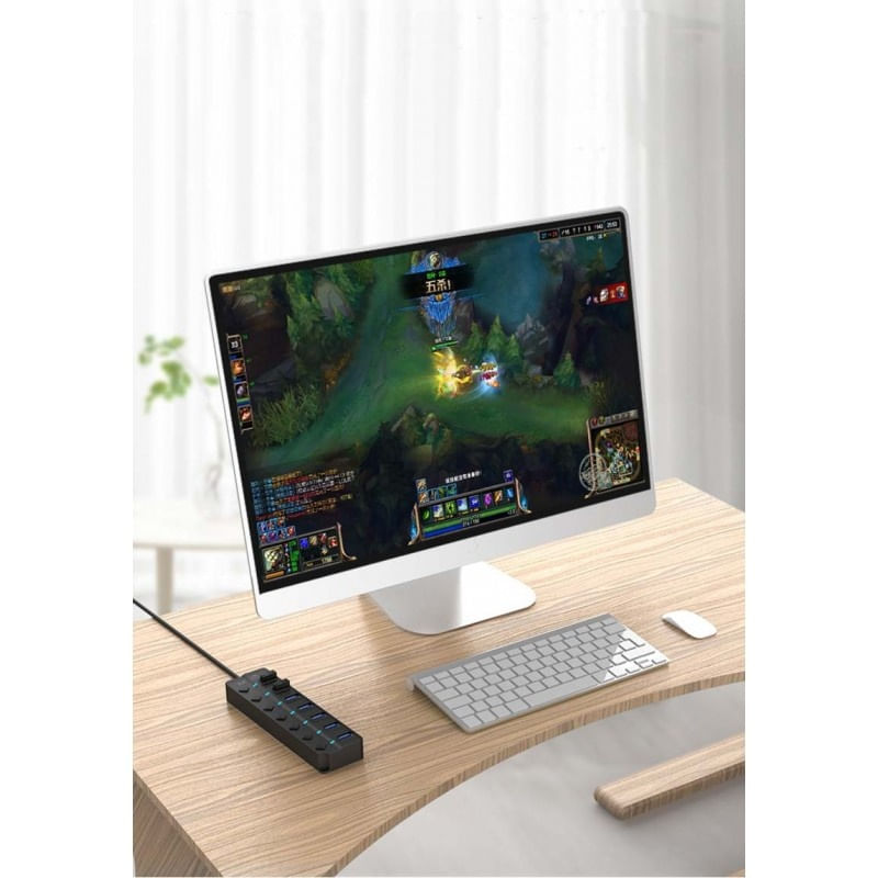 PC, gaming si accesorii - Retelistica - Hub-uri - USB Hub Techstar® HB7, 3.0 High Speed, 7 Port USB 3.0, Buton On/Off, Conexiune USB 3.0 de mare viteza - Infinity.ro