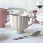 Casa si Gradina - Bucatarie si vesela - Cani si pahare - Cani si cesti - Ceasca cu talpa AMBITION Curly, 250ml, portelan, alb - Infinity.ro