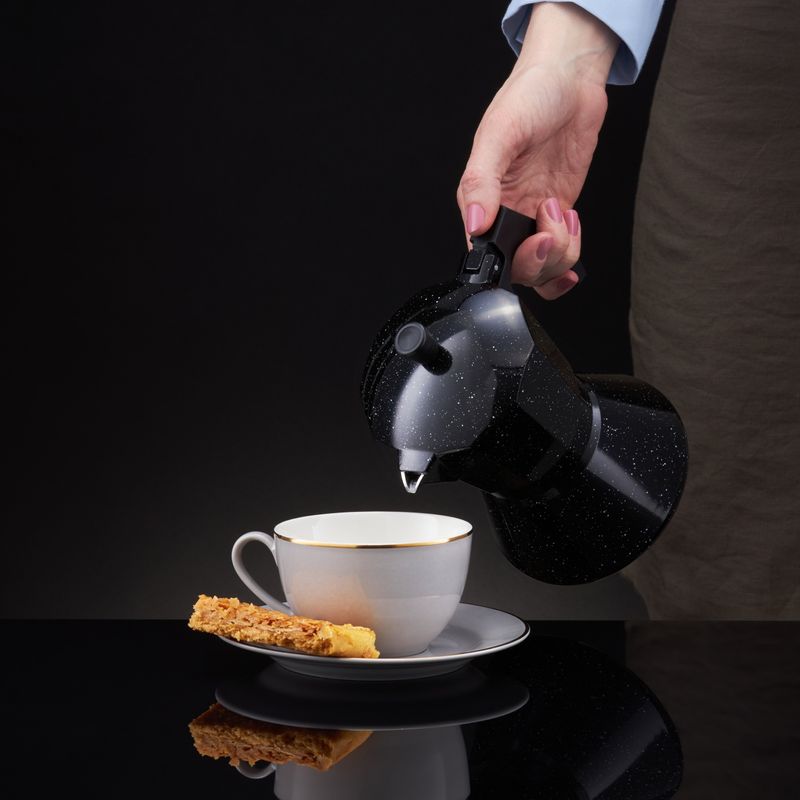 Casa si Gradina - Bucatarie si vesela - Vase pentru gatit - Espressoare pentru aragaz - Espressor aragaz AMBITION Lexi, 6 cesti, 300ml, negru - Infinity.ro