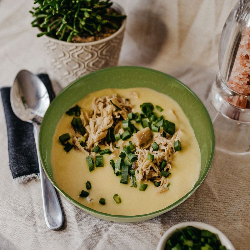 Casa si Gradina - Bucatarie si vesela - Vesela si tacamuri - Farfurii si boluri - Set farfurii 18 piese, pentru 6 persoane, Kiwi, Cesiro, Alb Ivoire lucios cu verde - Infinity.ro