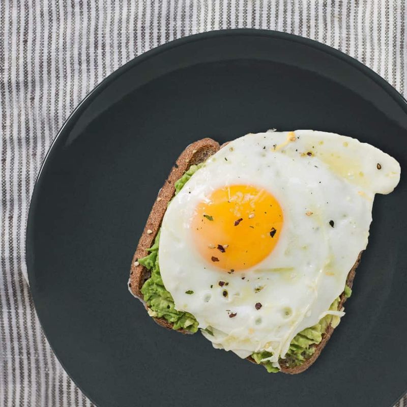 Casa si Gradina - Bucatarie si vesela - Vesela si tacamuri - Farfurii si boluri - Set farfurii 24 piese, pentru 6 persoane, Iron, Cesiro, Gri Inchis - Infinity.ro