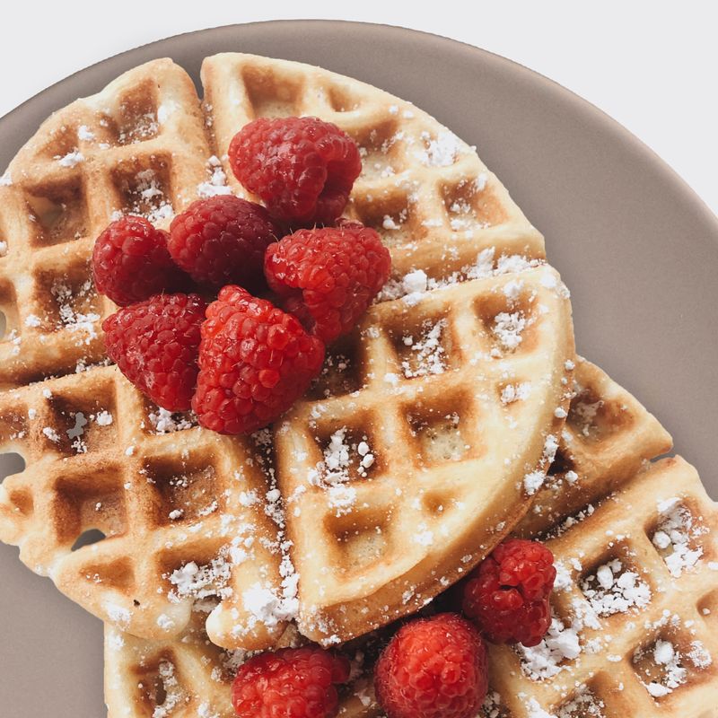 Casa si Gradina - Bucatarie si vesela - Vesela si tacamuri - Farfurii si boluri - Set farfurii 16 piese, pentru 4 persoane, Latte, Cesiro, Crem Lucios - Infinity.ro