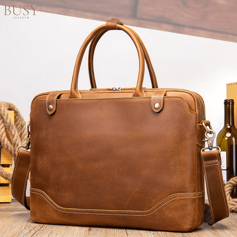 Laptop, Telefoane si Tablete - Laptopuri si accesorii - Accesorii Laptop - Genti laptop - Geanta laptop 15,6 din piele naturala CrazyHorse, BUSY LDY&GTM® Patrik, curea de umar si manere din piele,  maro - Infinity.ro