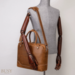 Laptop, Telefoane si Tablete - Laptopuri si accesorii - Accesorii Laptop - Genti laptop - Geanta laptop 15,6 din piele naturala CrazyHorse, BUSY LDY&GTM® Patrik, curea de umar si manere din piele,  maro - Infinity.ro