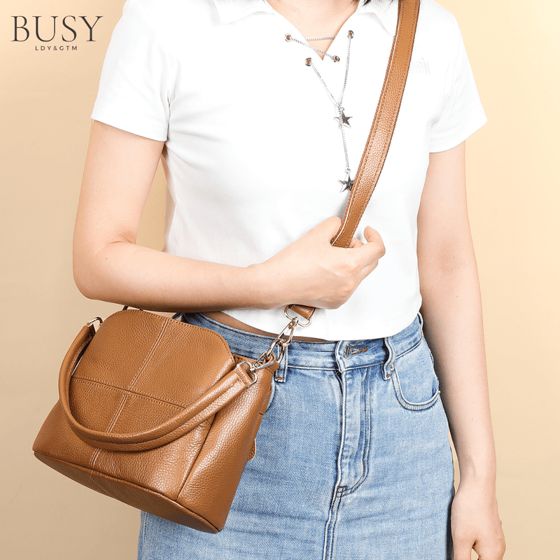 Fashion, accesorii si bijuterii - Femei - Accesorii femei - Genti si rucsacuri femei - Geanta dama Caprice, piele naturala, de umar si de mana, compartimente multiple, maro - Infinity.ro